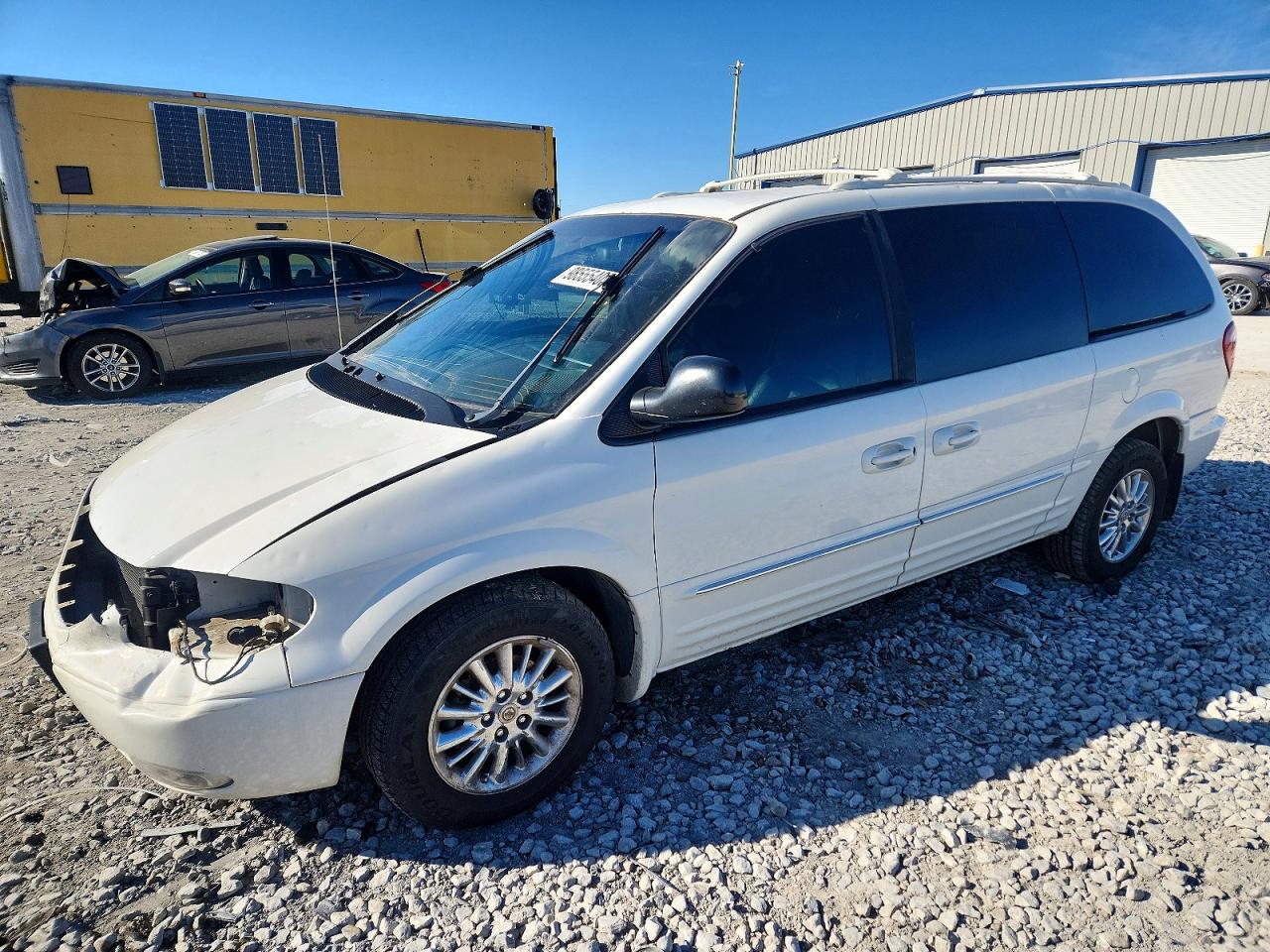 2003 CHRYSLER TOWN & COUNTRY