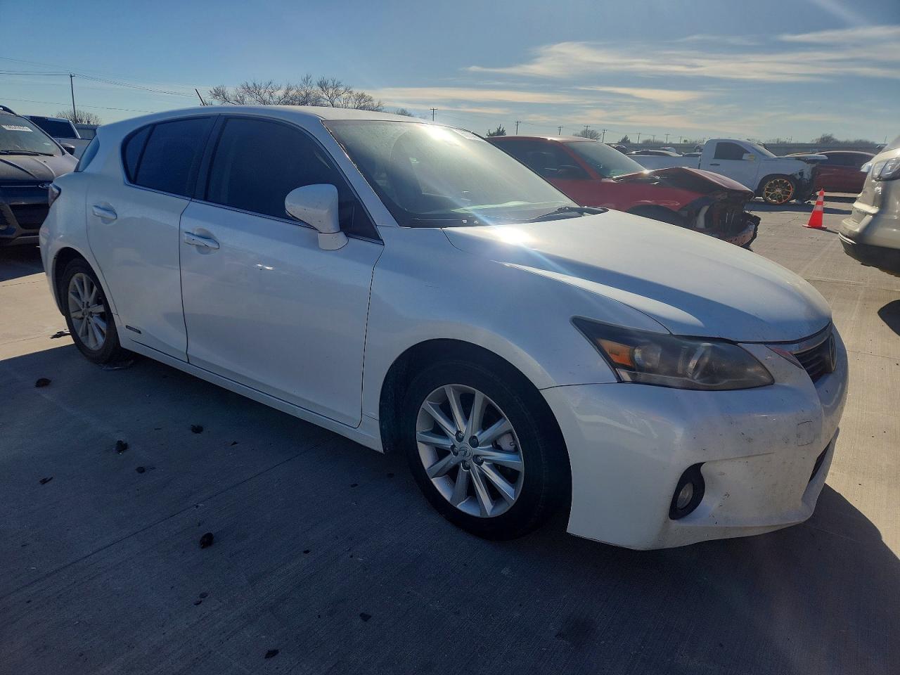 2012 LEXUS CT 200 photo 4