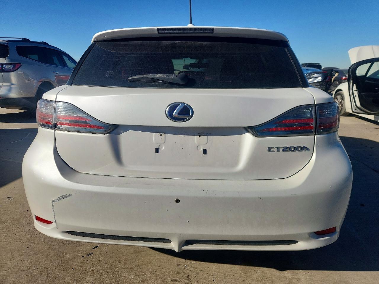 2012 LEXUS CT 200 photo 6