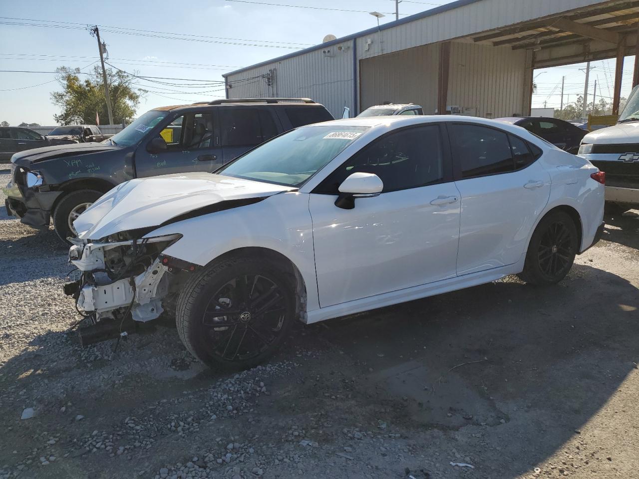2025 TOYOTA CAMRY