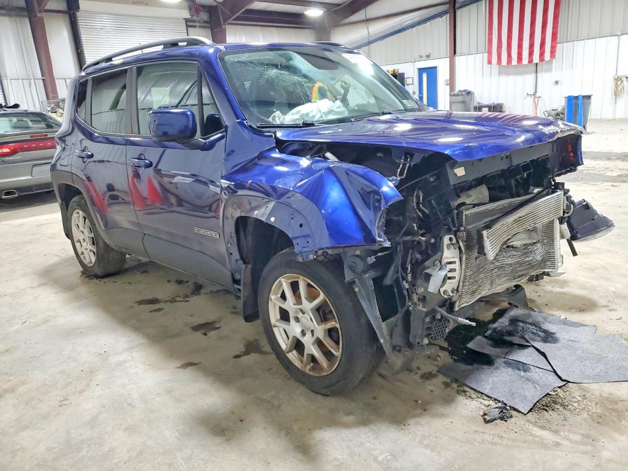 2019 JEEP RENEGADE LATITUDE photo 4