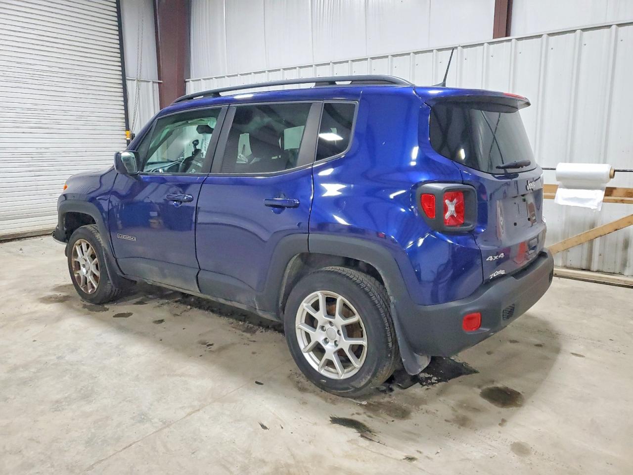 2019 JEEP RENEGADE LATITUDE photo 2