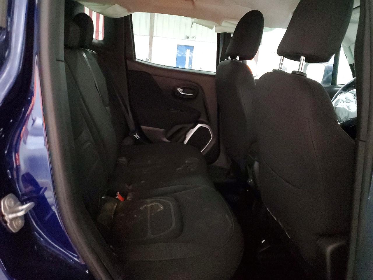 2019 JEEP RENEGADE LATITUDE photo 10