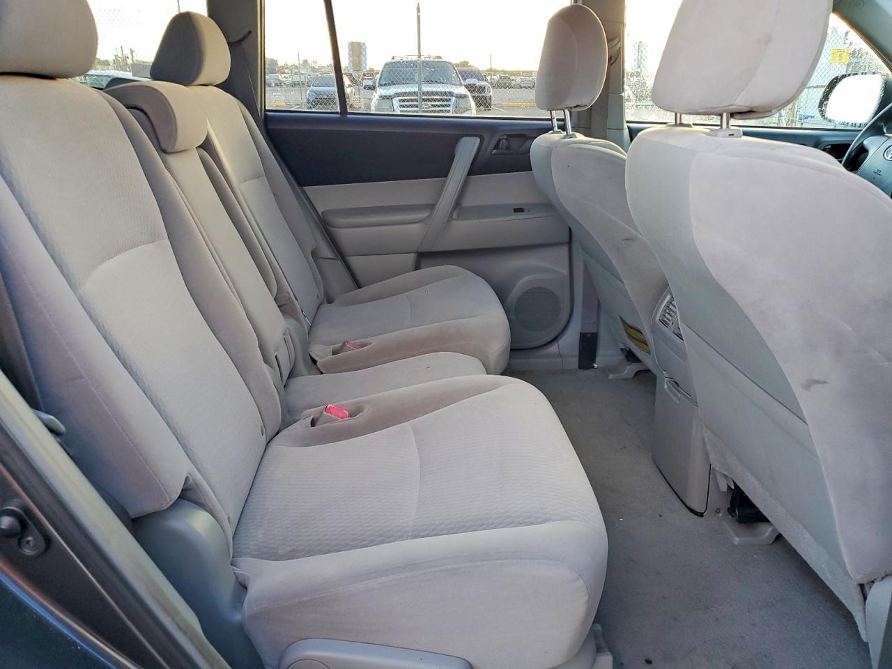 2008 TOYOTA HIGHLANDER photo 21