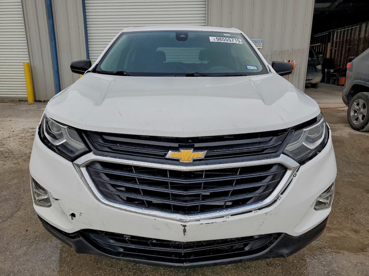 2021 CHEVROLET EQUINOX LT photo 5
