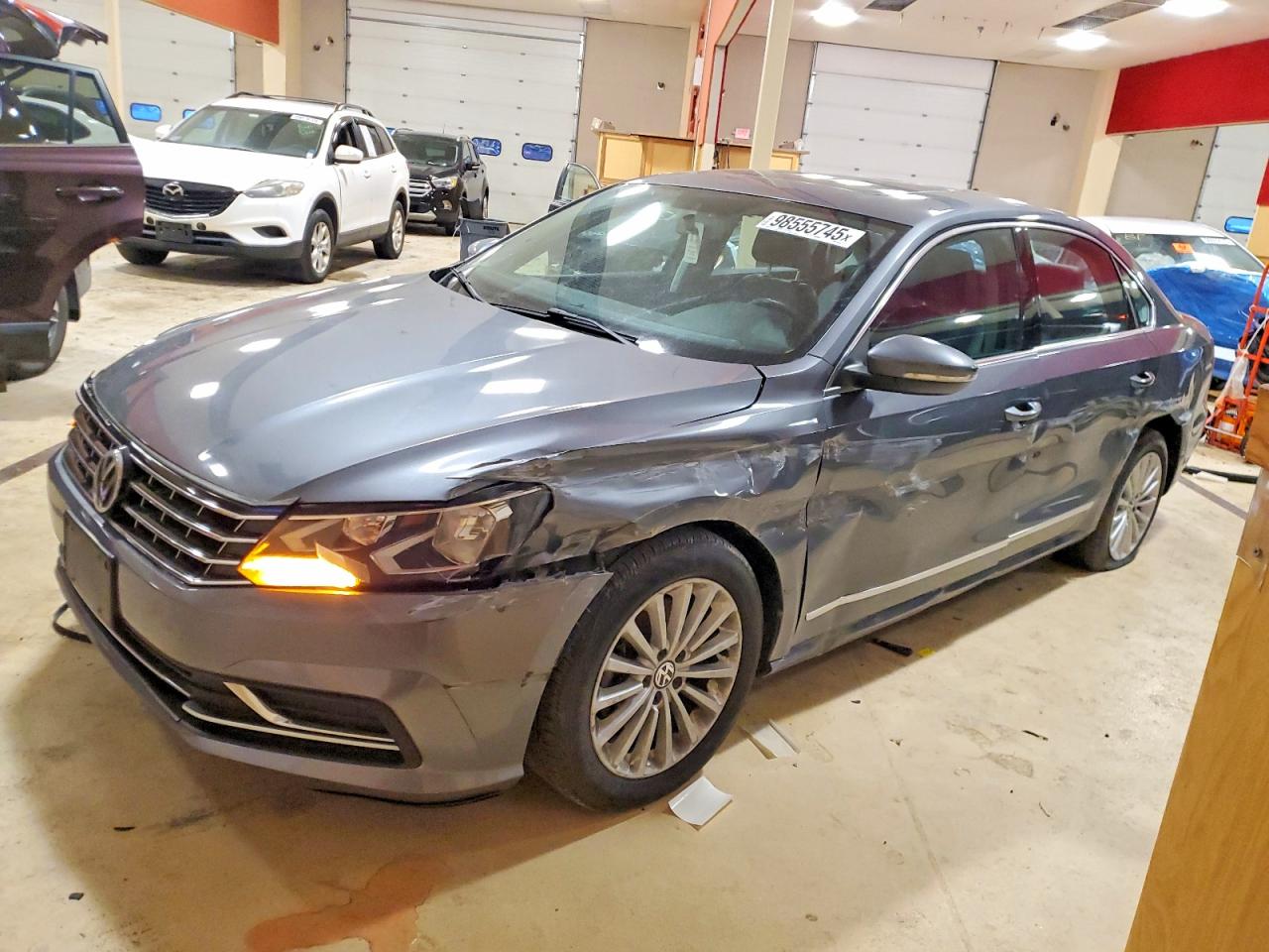 2017 VOLKSWAGEN PASSAT