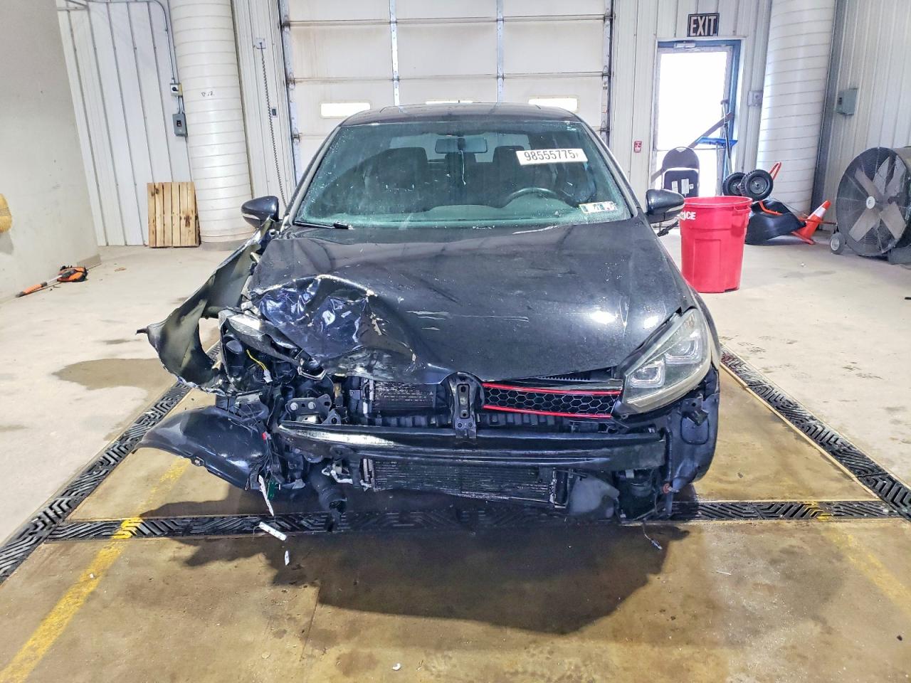 2013 VOLKSWAGEN GTI photo 5