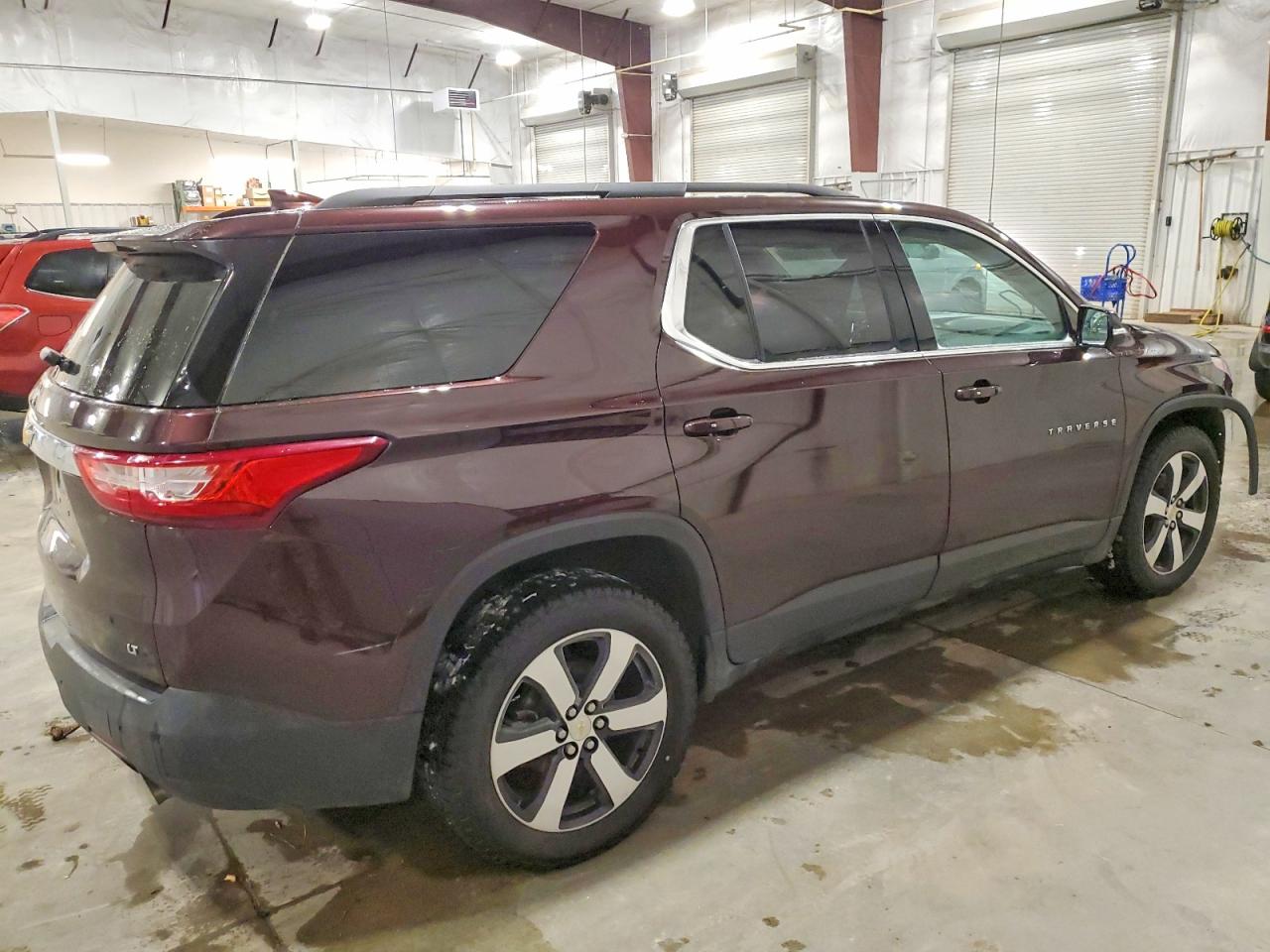 2019 CHEVROLET TRAVERSE LT photo 3