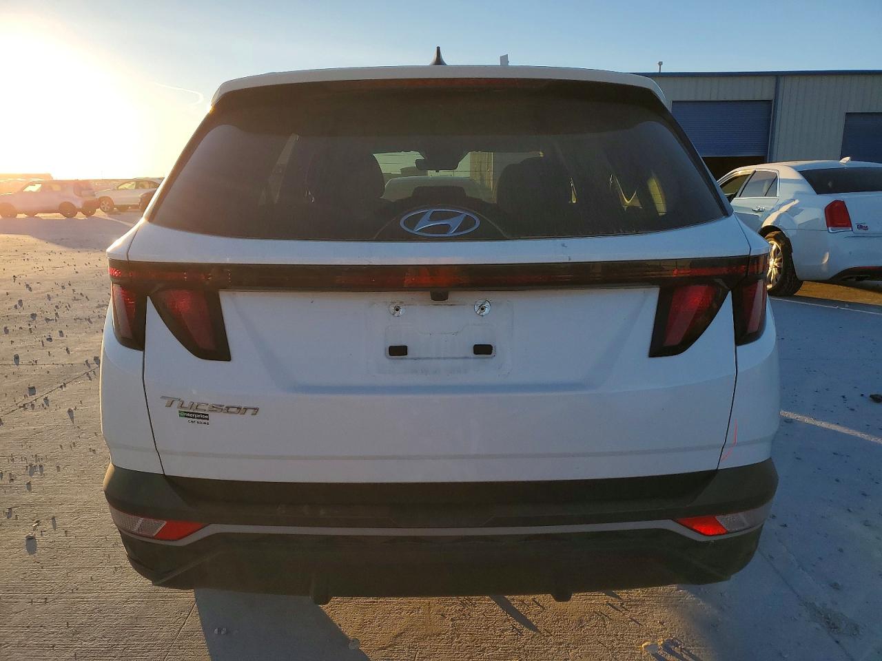 2024 HYUNDAI TUCSON SEL photo 6