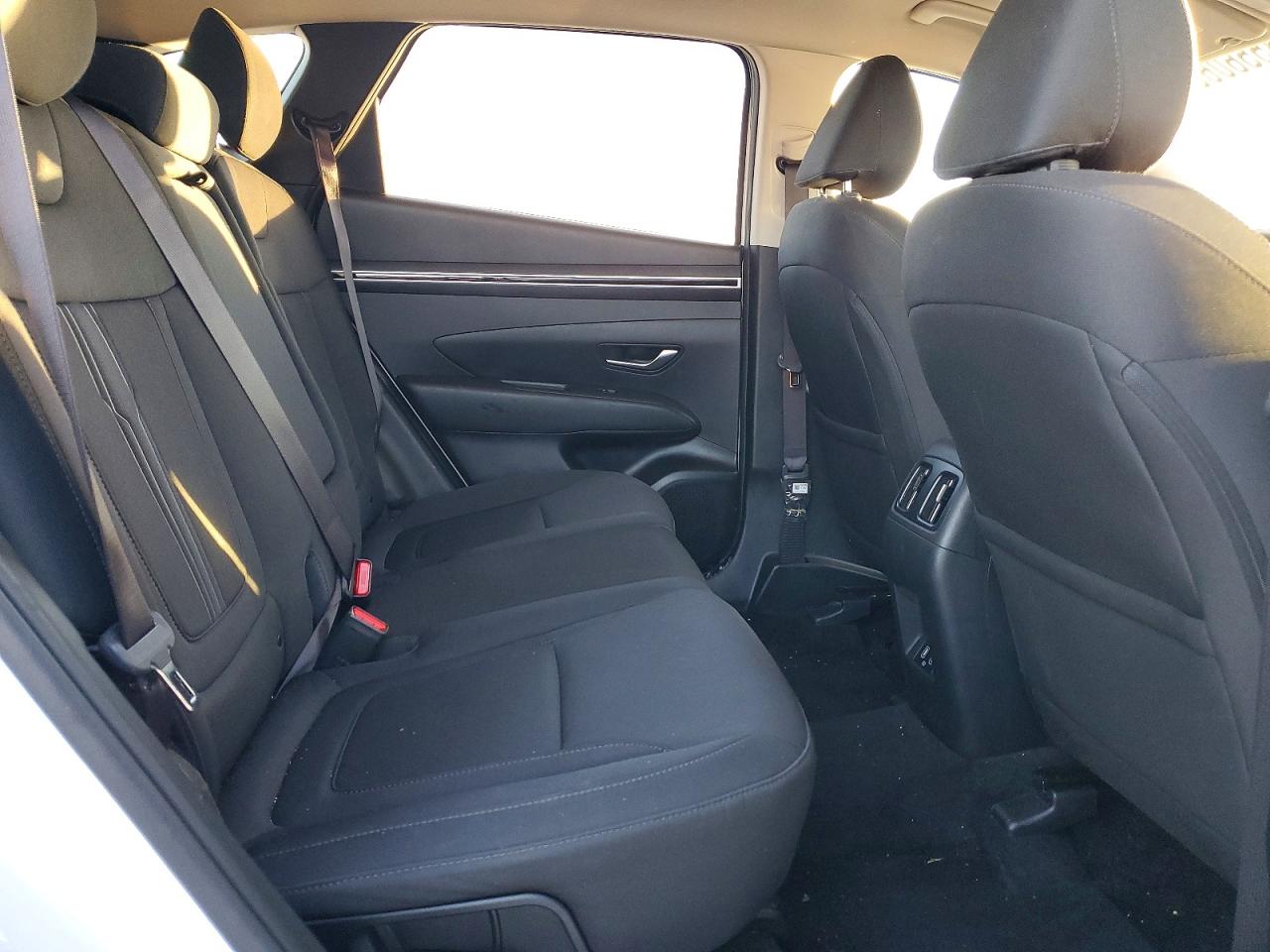 2024 HYUNDAI TUCSON SEL photo 10