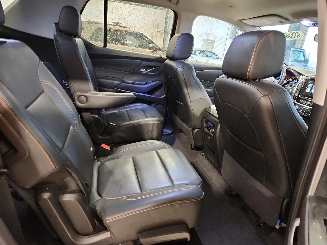 2019 CHEVROLET TRAVERSE LT photo 11