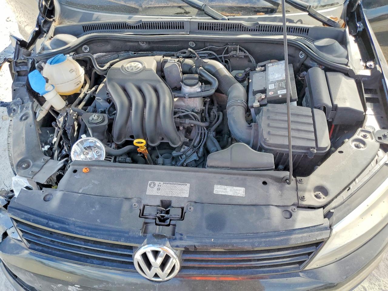 2013 VOLKSWAGEN JETTA BASE photo 11
