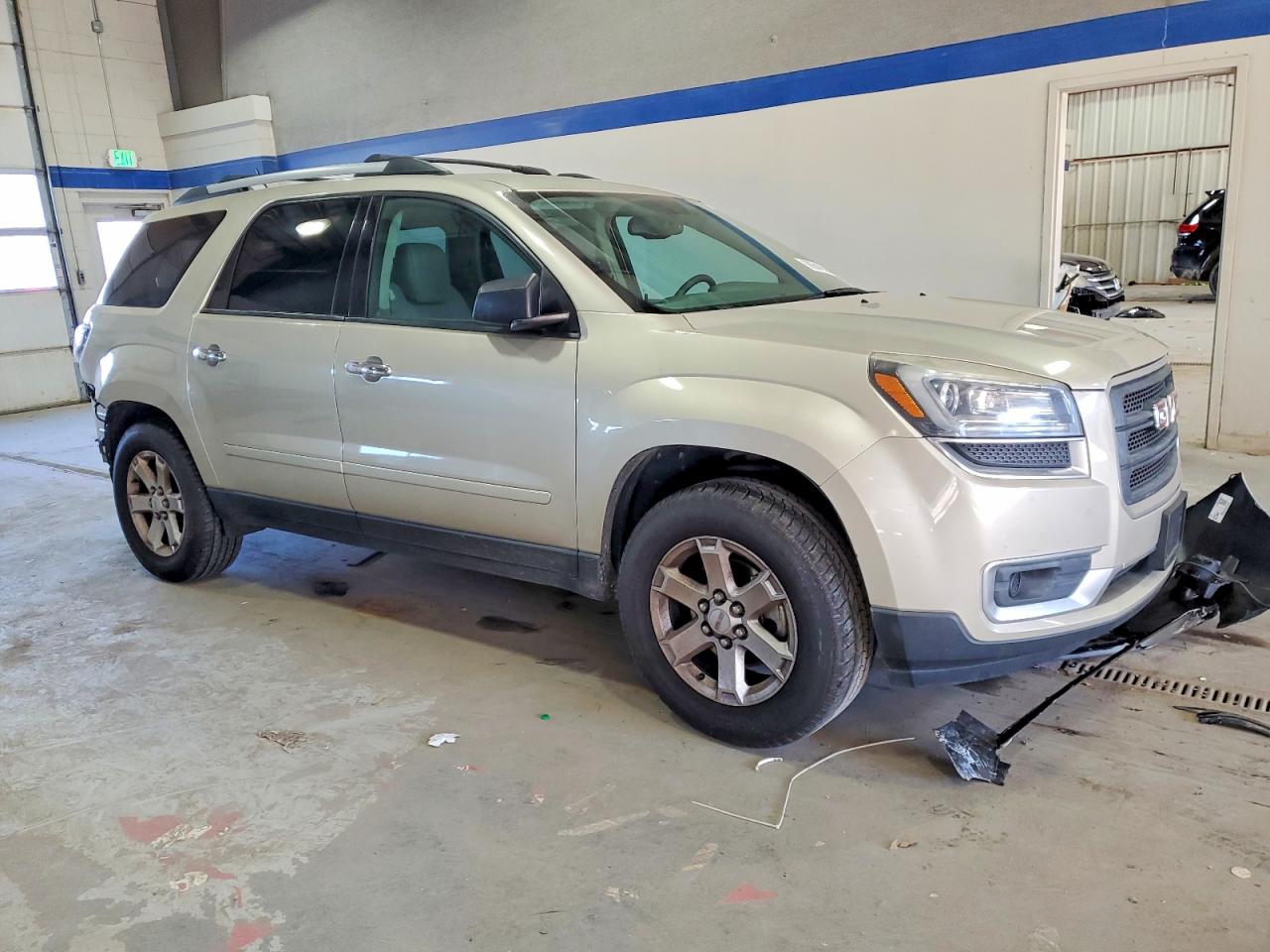 2015 GMC ACADIA SLE photo 4