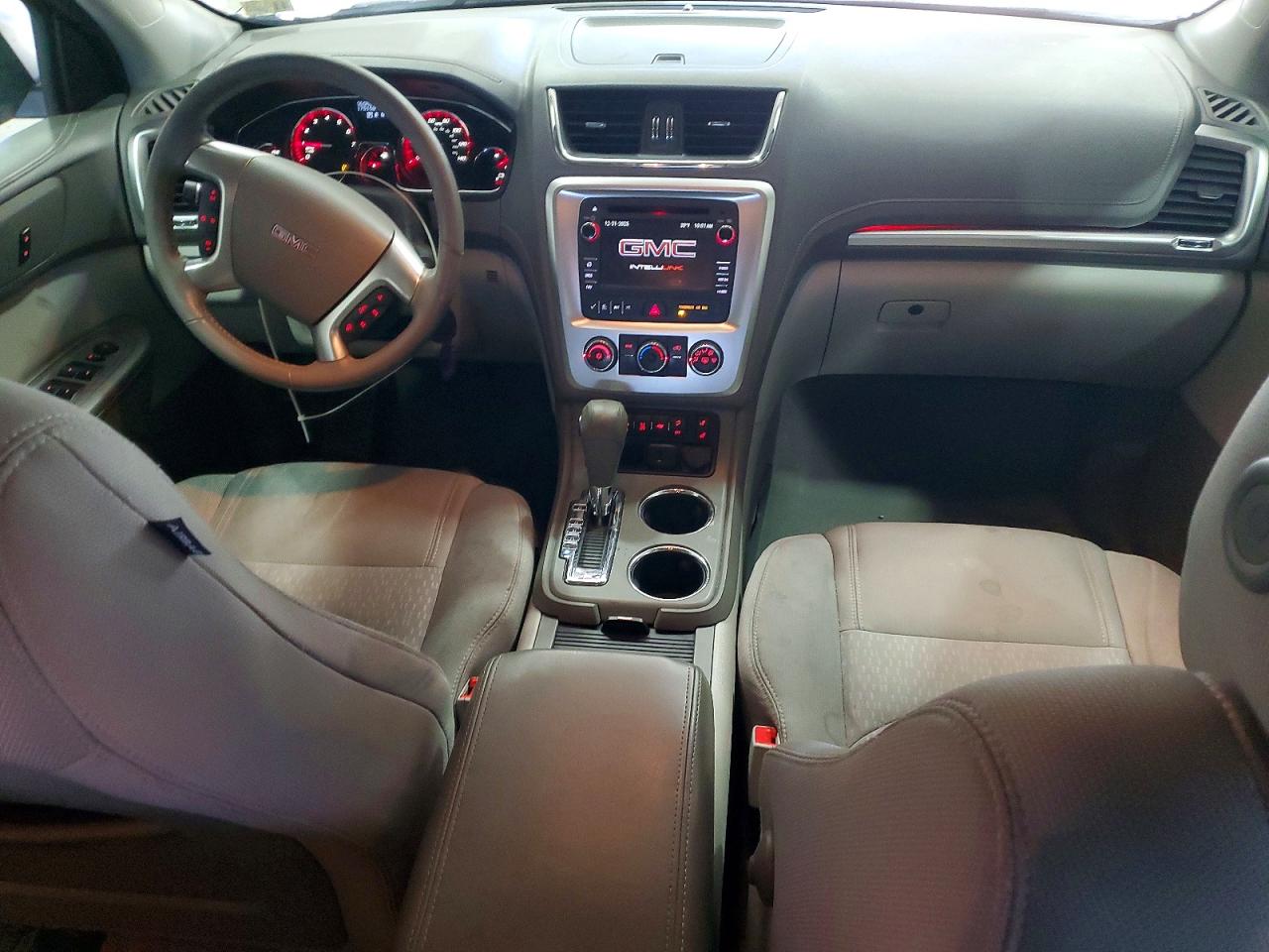2015 GMC ACADIA SLE photo 8