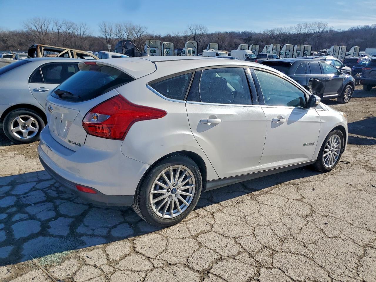 2013 FORD FOCUS BEV photo 3
