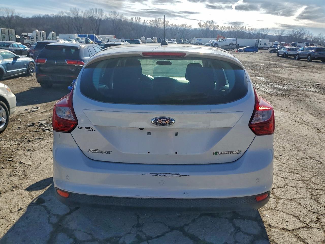 2013 FORD FOCUS BEV photo 6