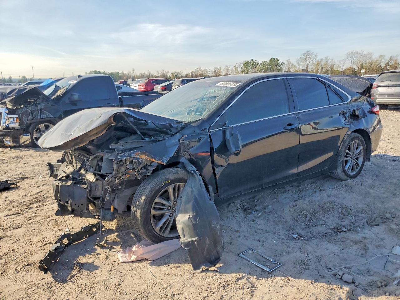 2017 TOYOTA CAMRY