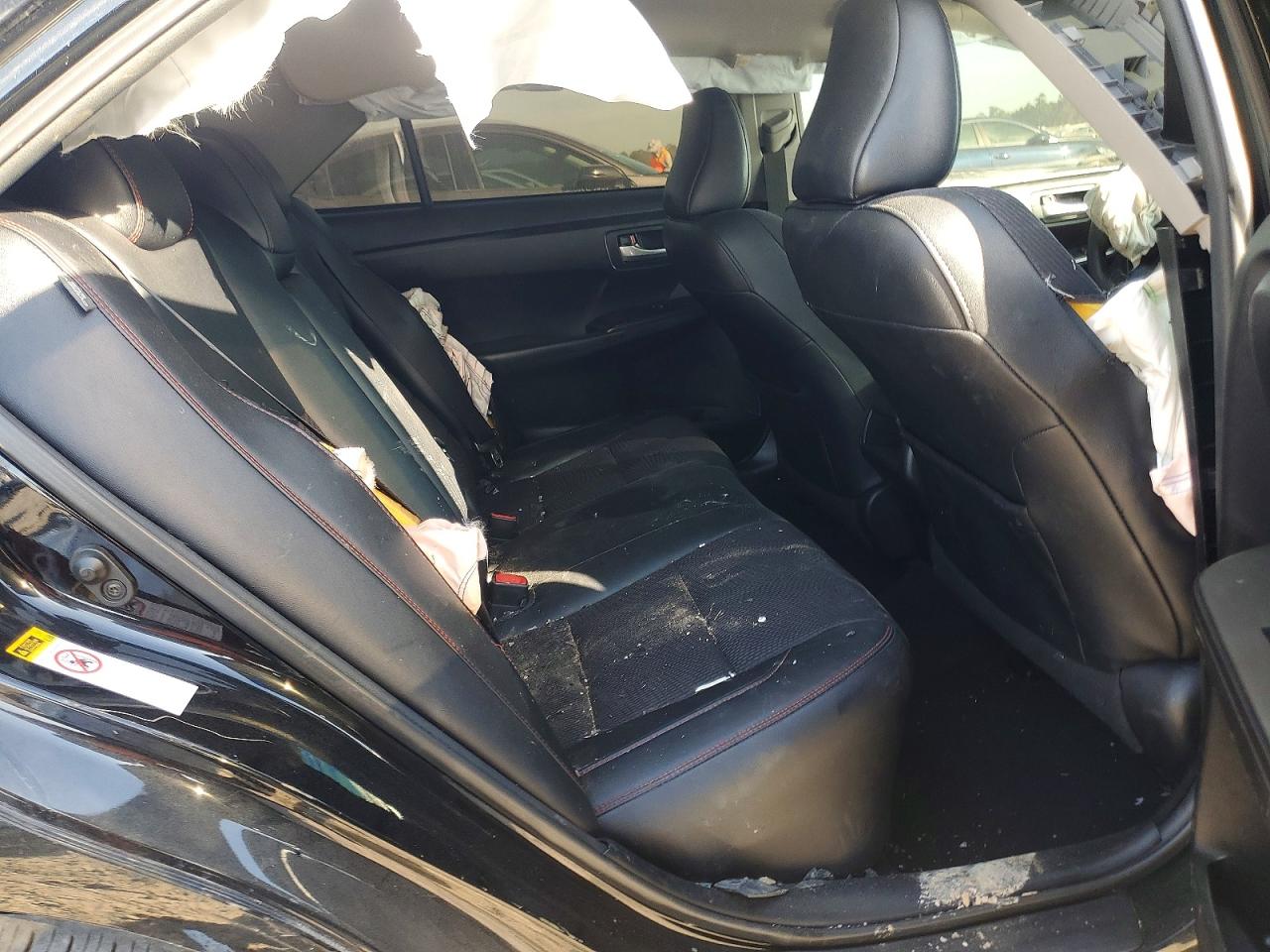 2017 TOYOTA CAMRY LE photo 10