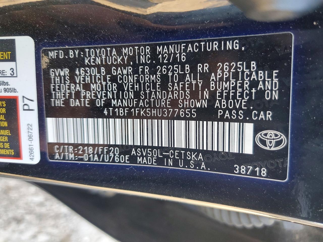 2017 TOYOTA CAMRY LE photo 12