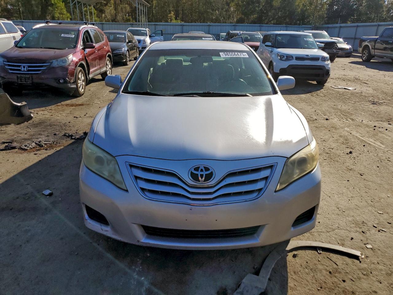 2011 TOYOTA CAMRY BASE photo 5