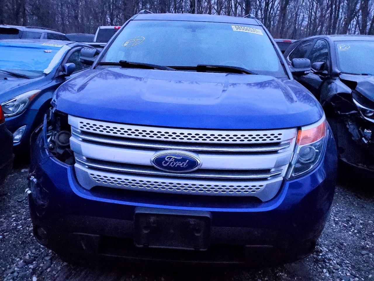 2015 FORD EXPLORER XLT photo 5