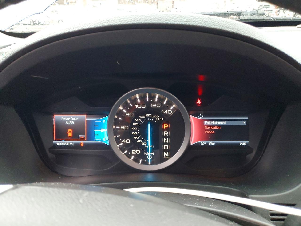 2015 FORD EXPLORER XLT photo 9