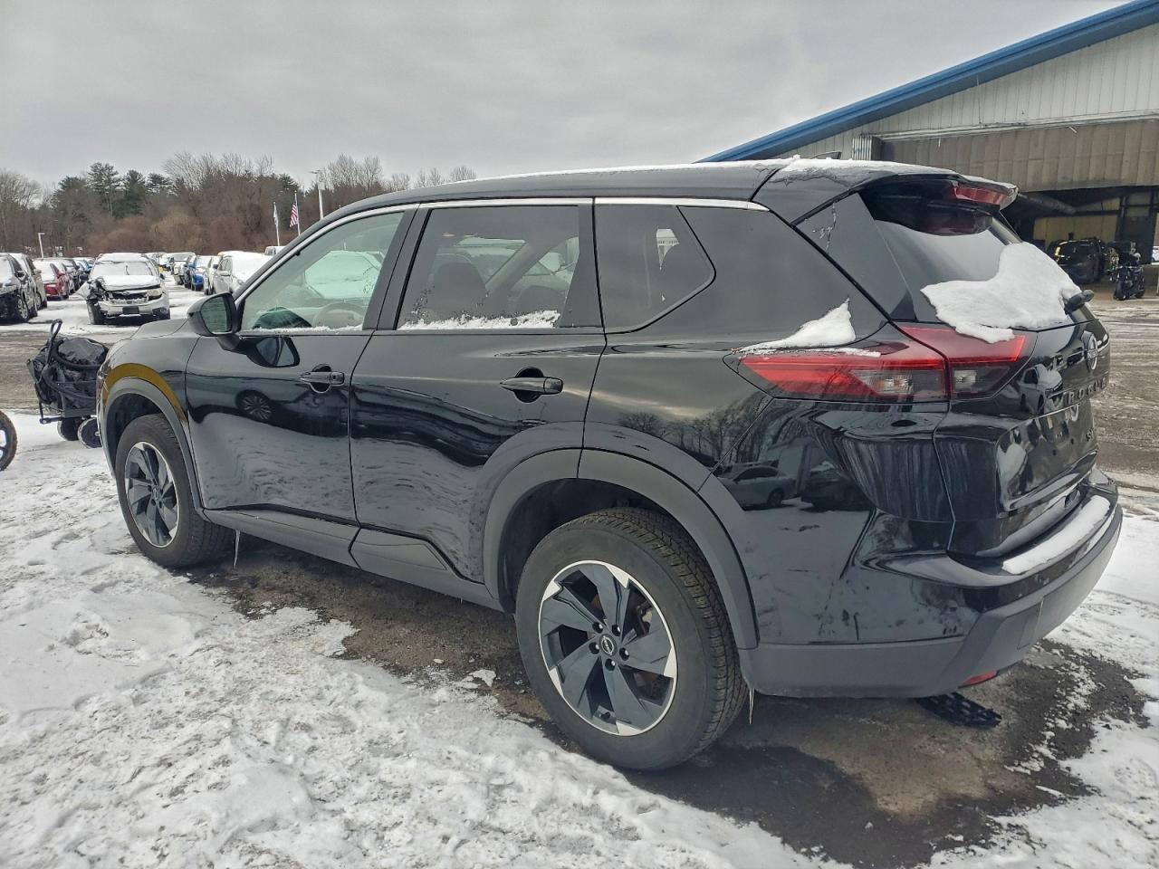 2024 NISSAN ROGUE SV photo 2