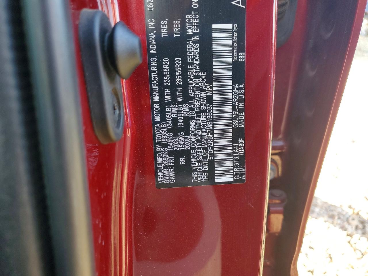 2021 TOYOTA HIGHLANDER PLATINUM photo 14