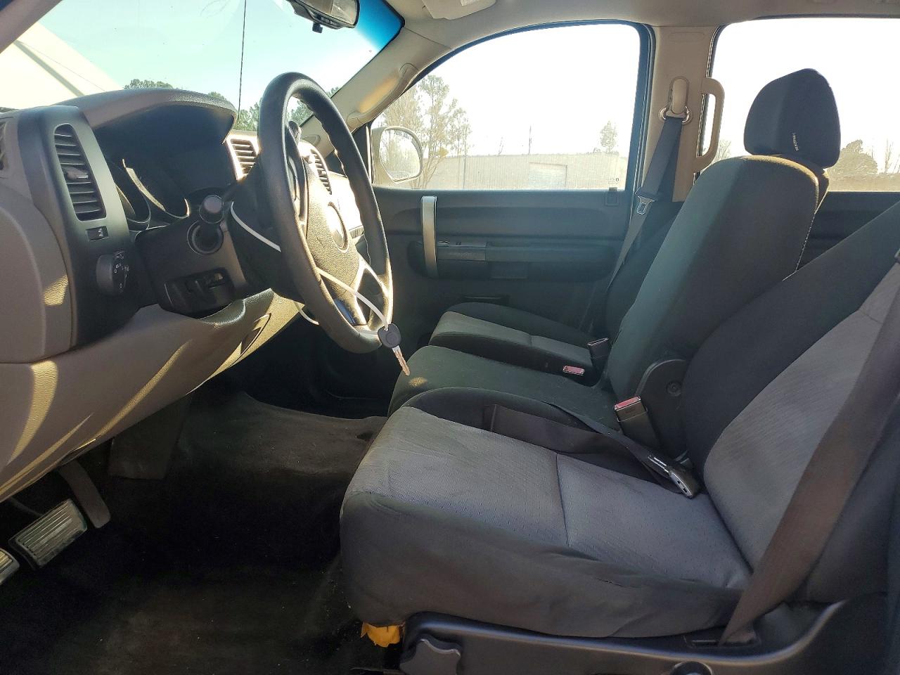 2009 CHEVROLET SILVERADO C1500 photo 13