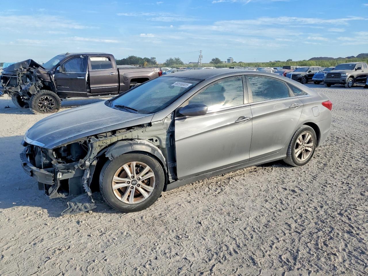 2013 HYUNDAI SONATA