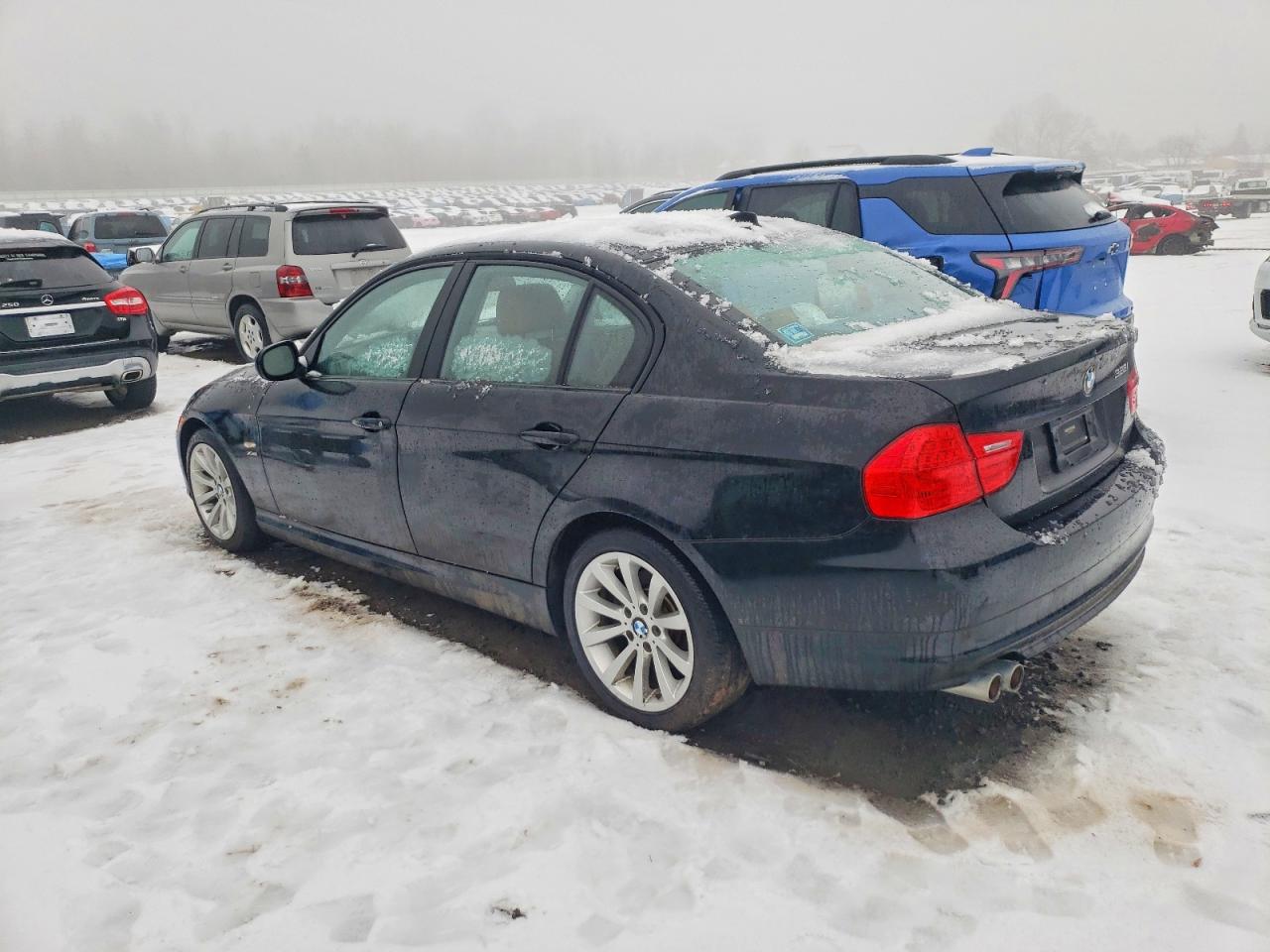 2011 BMW 328 XI SULEV photo 2