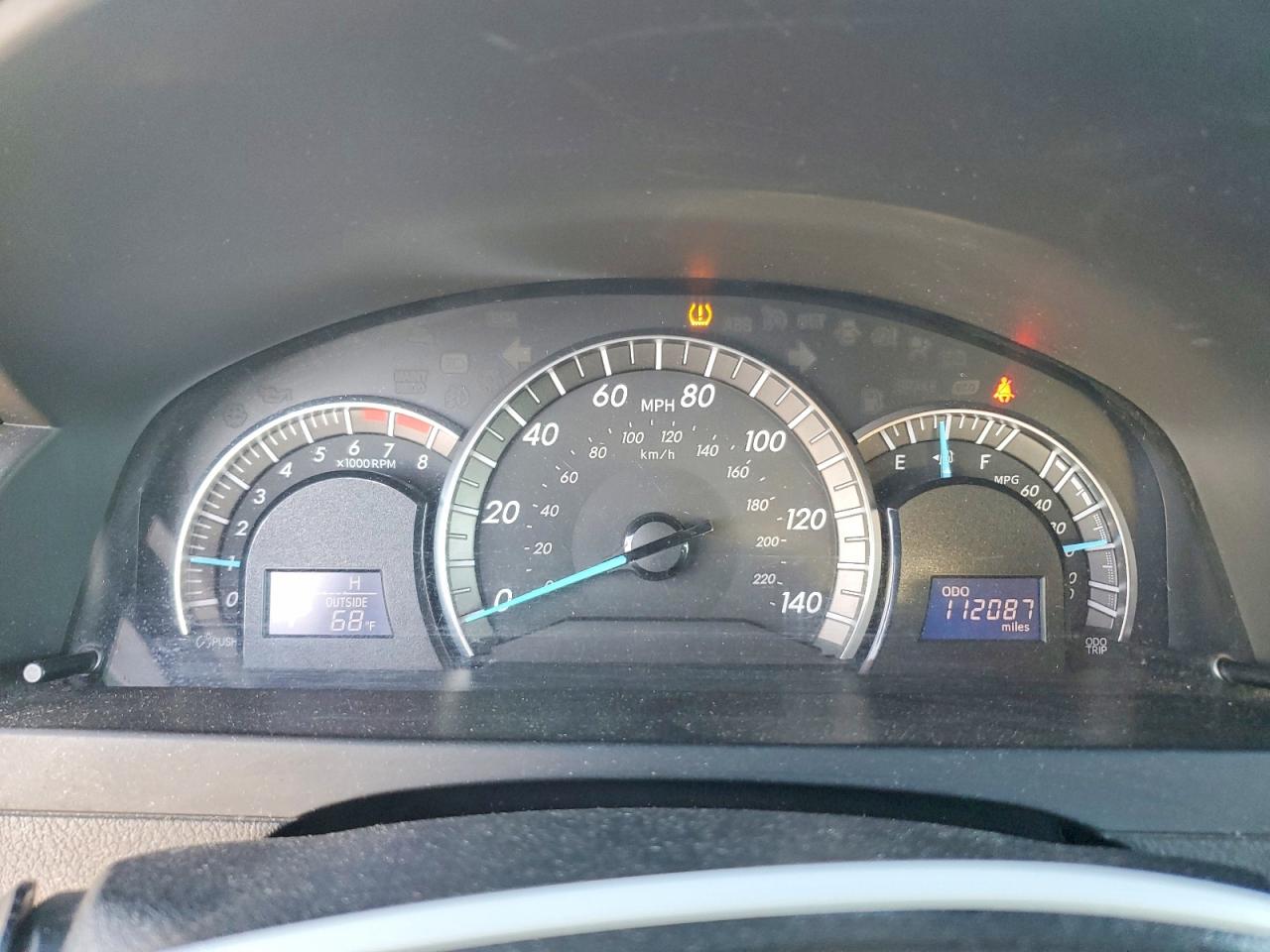 2013 TOYOTA CAMRY L photo 17