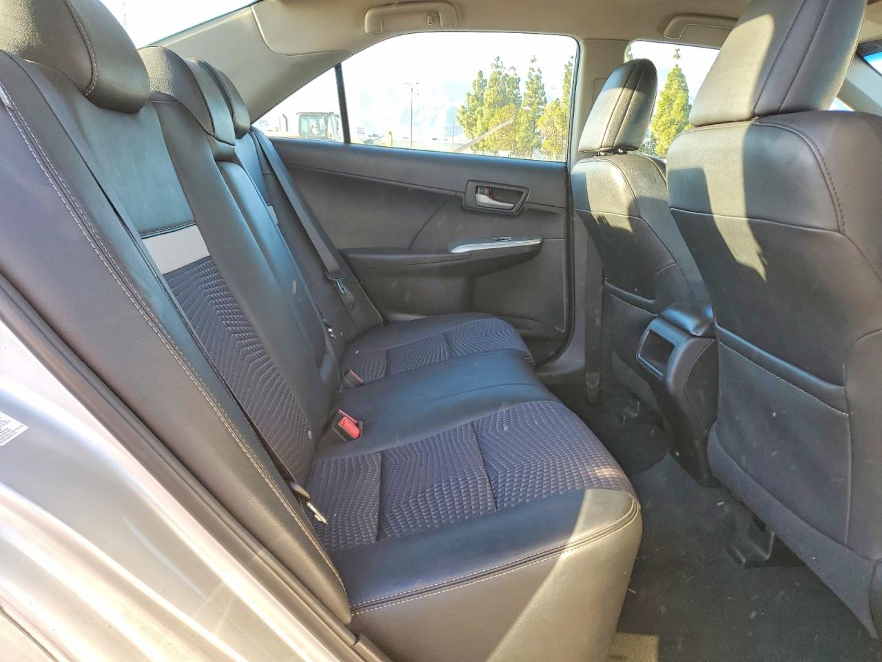 2013 TOYOTA CAMRY L photo 19