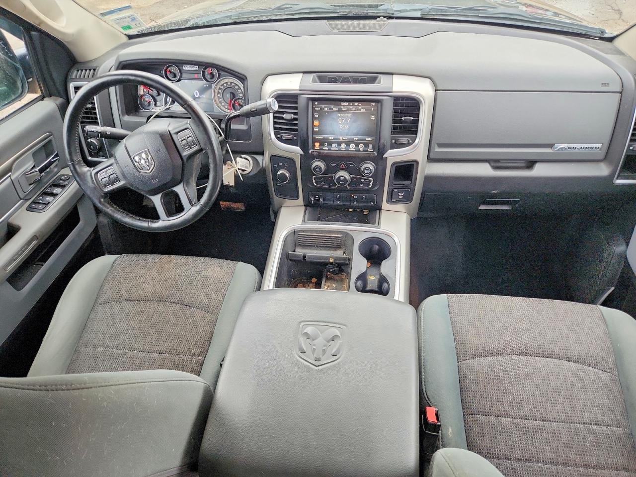 2016 RAM 2500 SLT photo 8