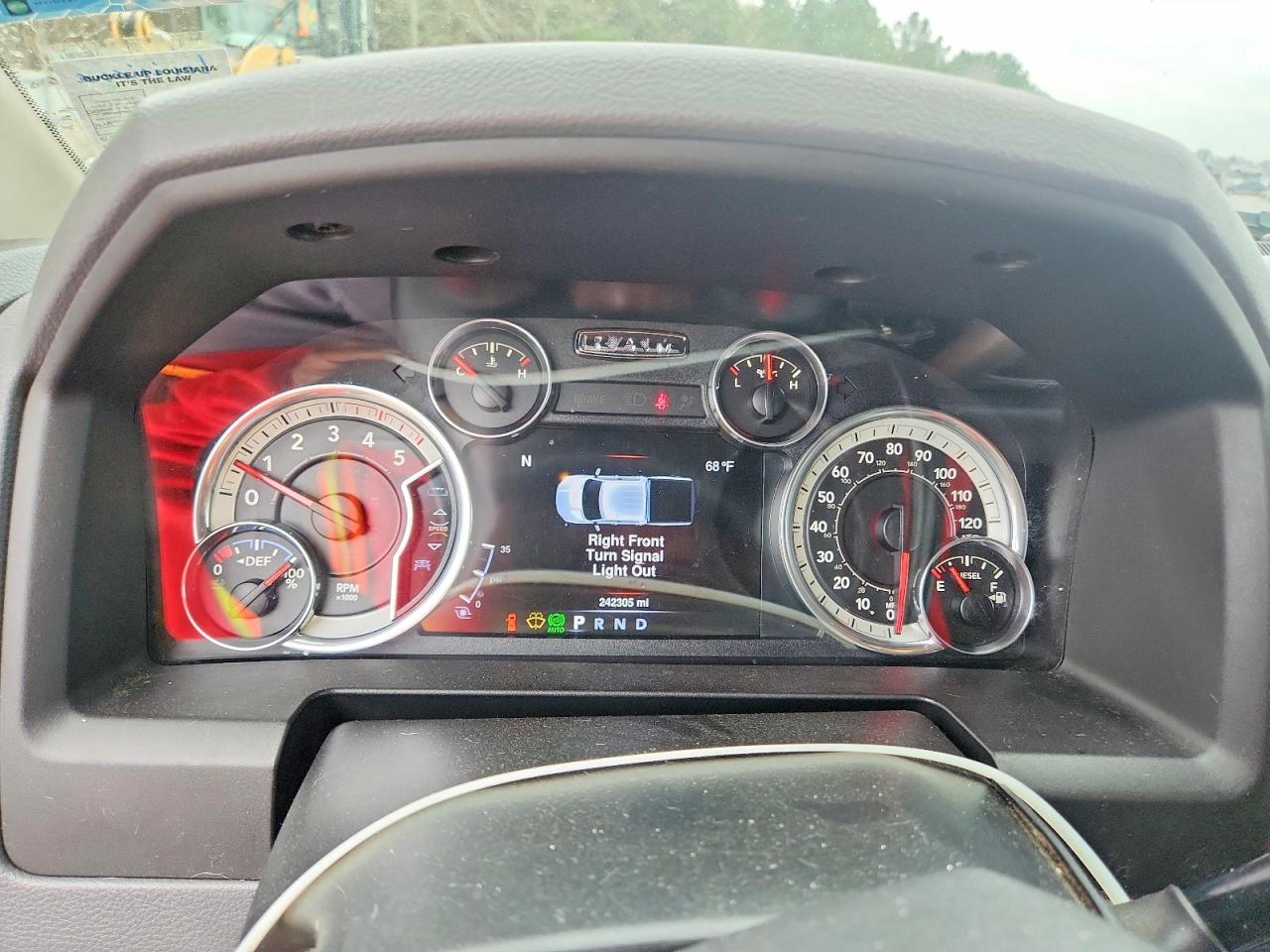 2016 RAM 2500 SLT photo 9