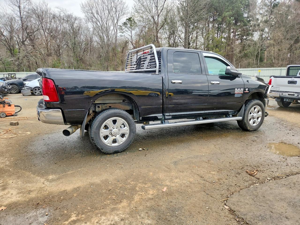 2016 RAM 2500 SLT photo 3