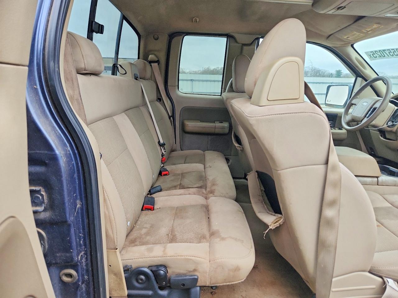 2004 FORD F150 photo 19