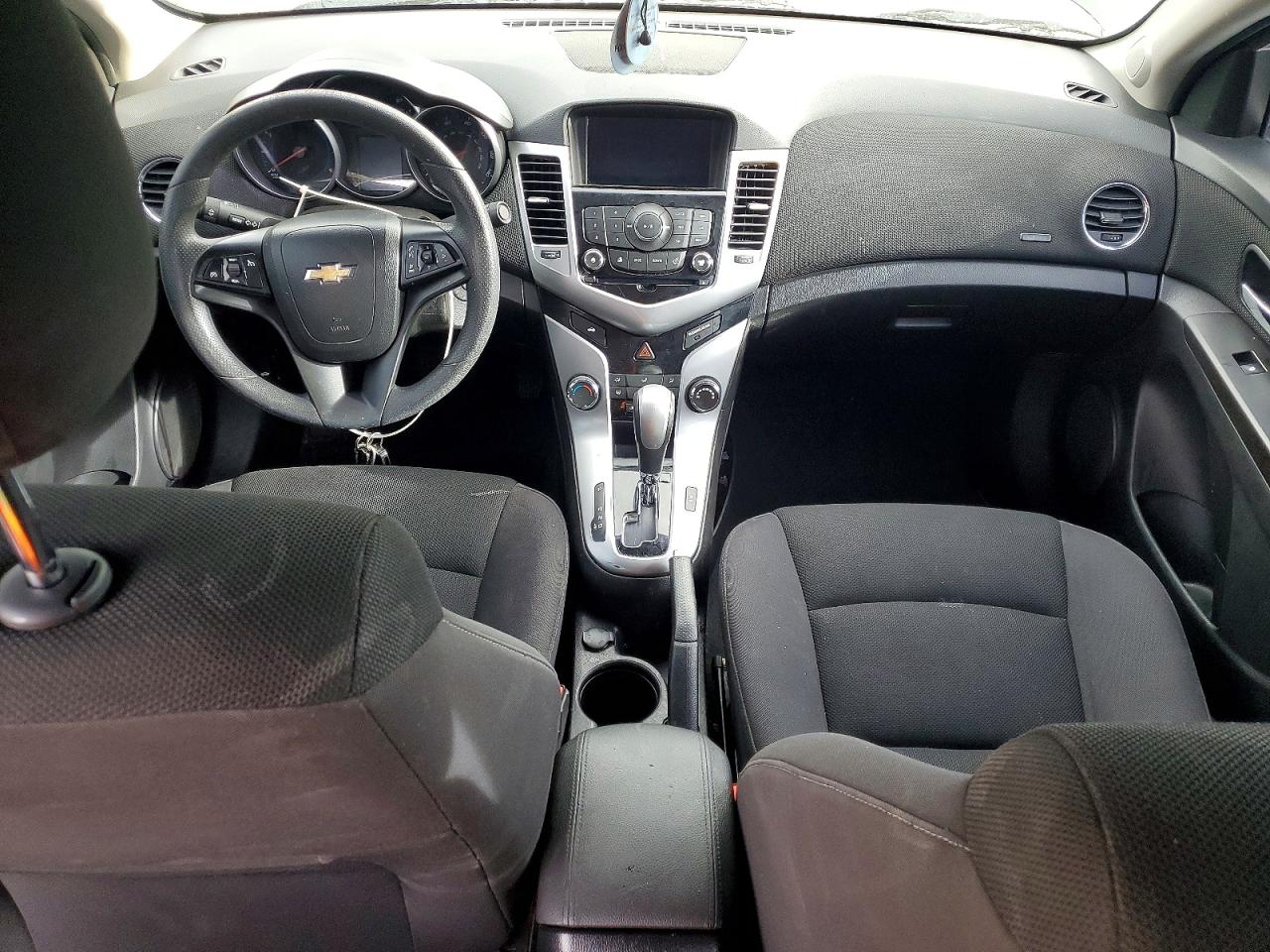 2016 CHEVROLET CRUZE LIMITED LT photo 8