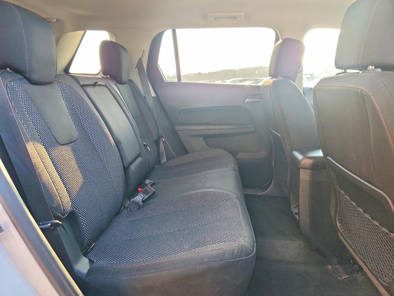 2017 GMC TERRAIN SLE photo 11