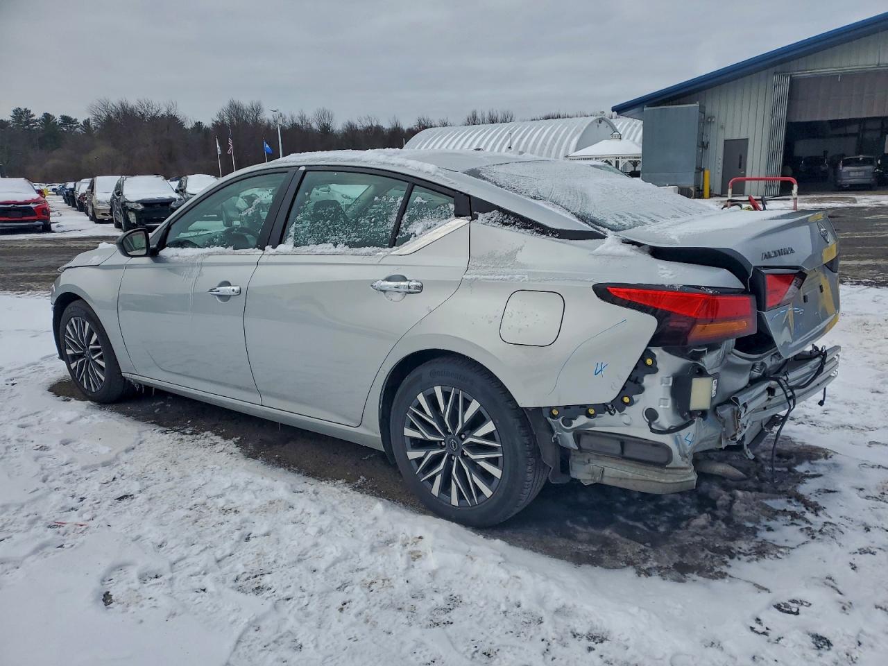 2024 NISSAN ALTIMA SV photo 2