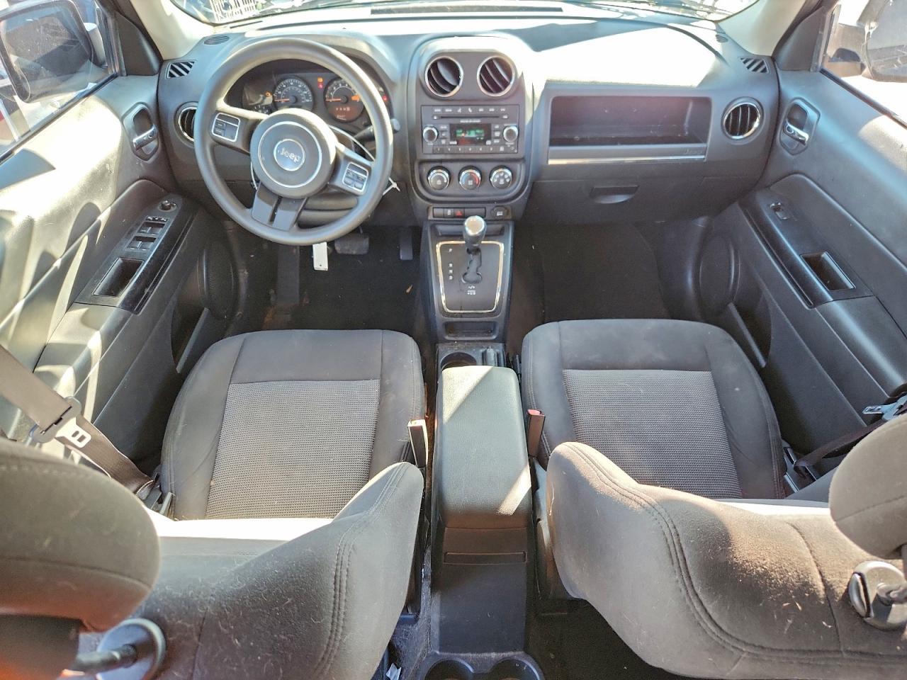 2015 JEEP PATRIOT SPORT photo 8