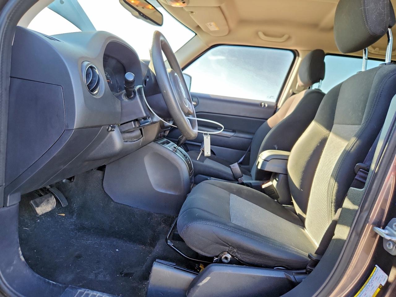 2015 JEEP PATRIOT SPORT photo 7