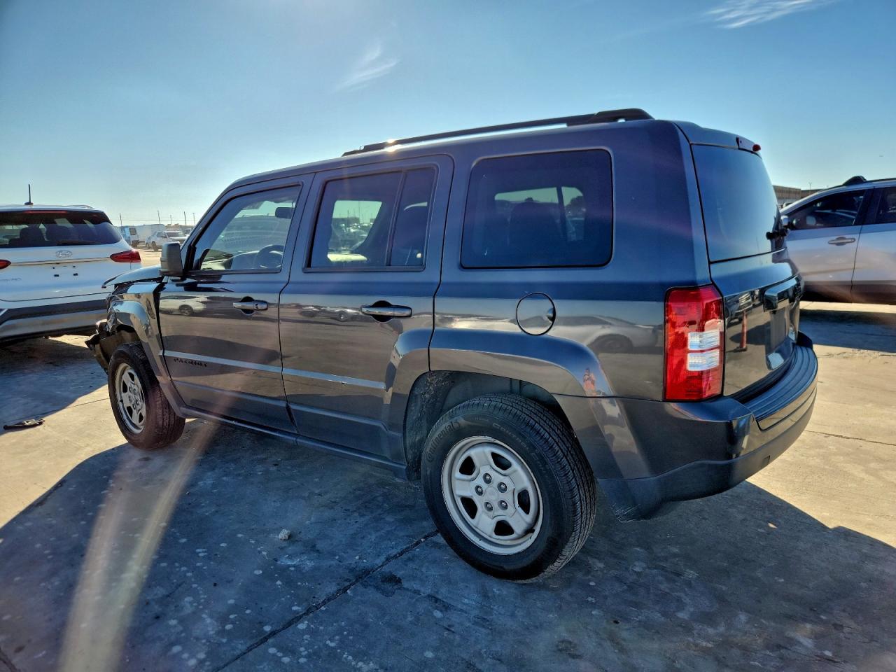 2015 JEEP PATRIOT SPORT photo 2
