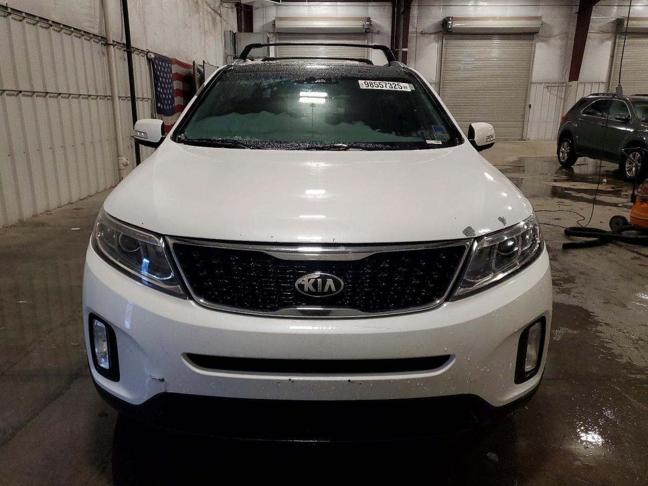2015 KIA SORENTO EX photo 5