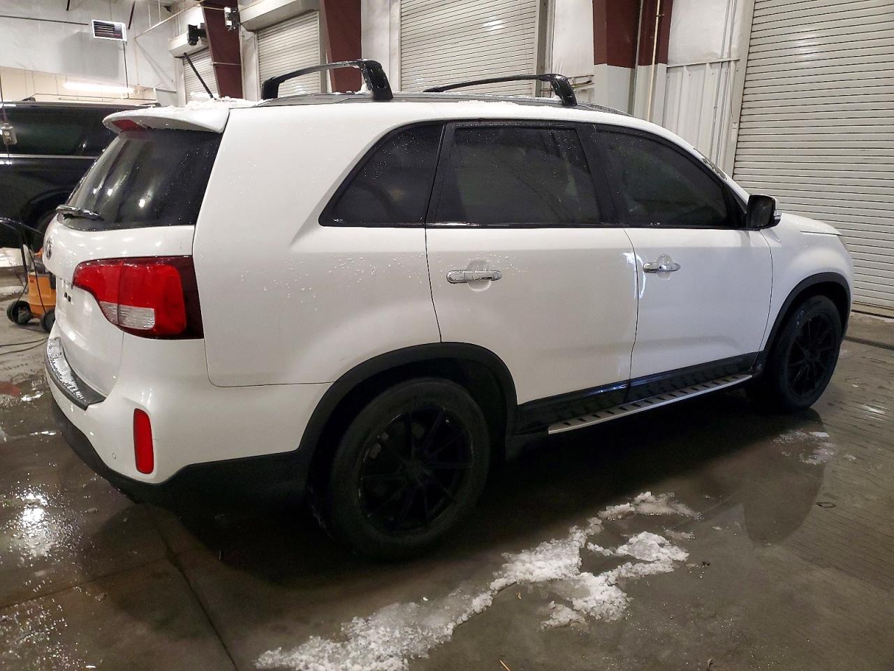 2015 KIA SORENTO EX photo 3