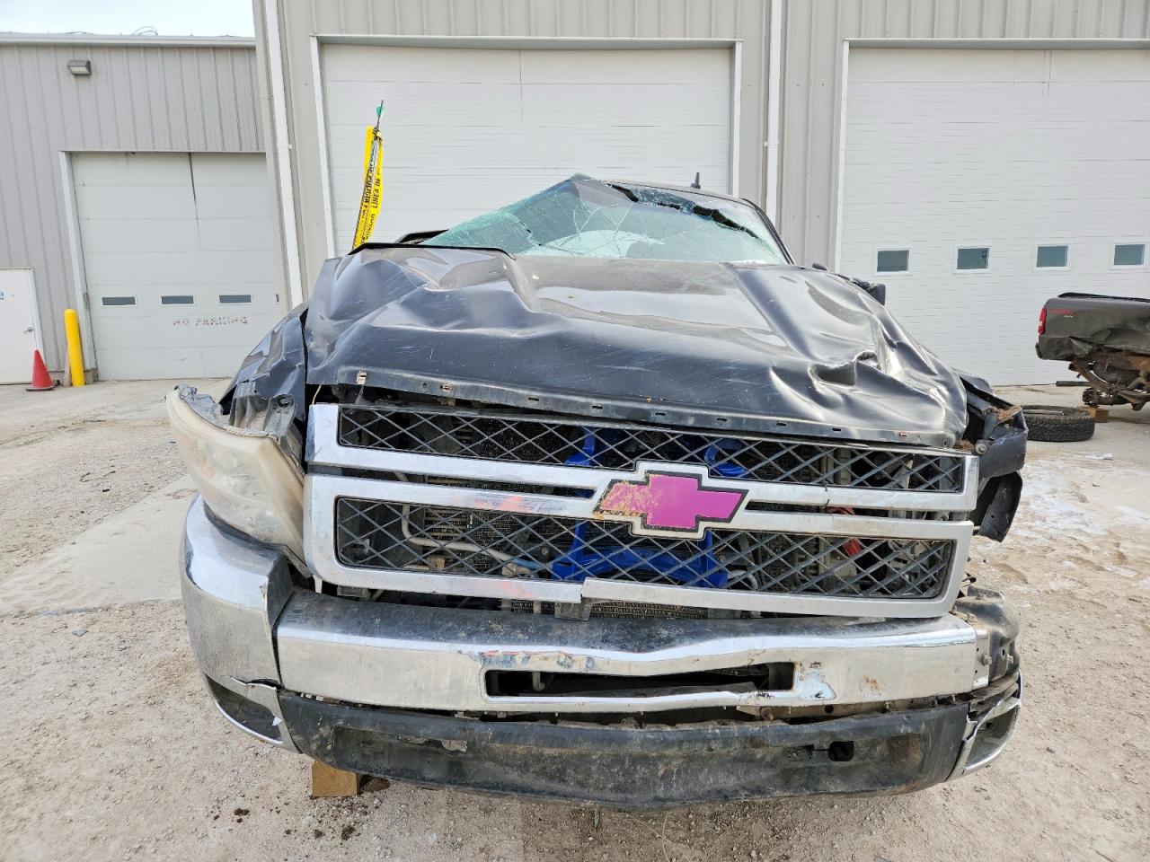 2014 CHEVROLET SILVERADO K3500 LT photo 9