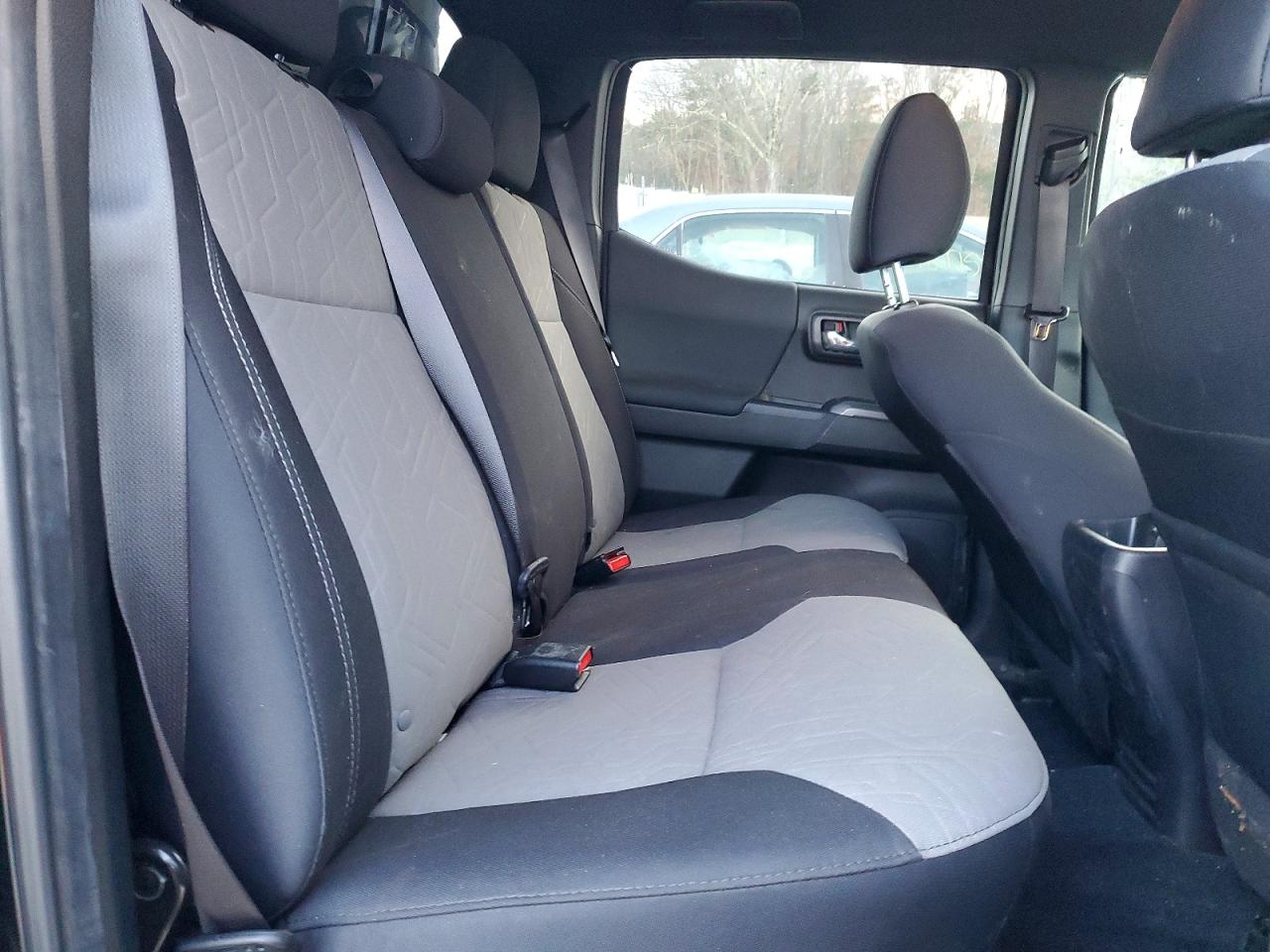 2022 TOYOTA TACOMA DOUBLE CAB photo 19