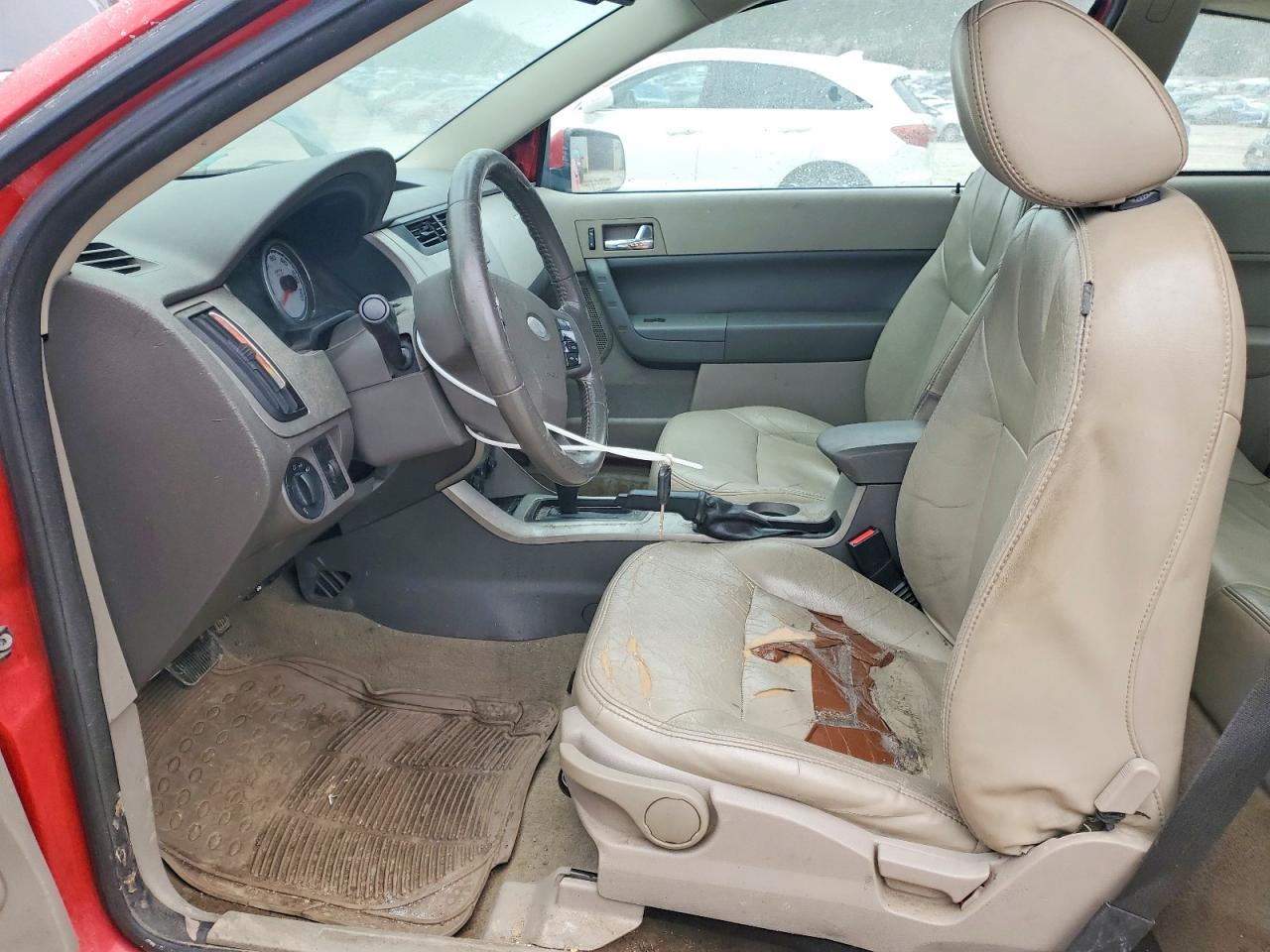 2008 FORD FOCUS SE photo 7