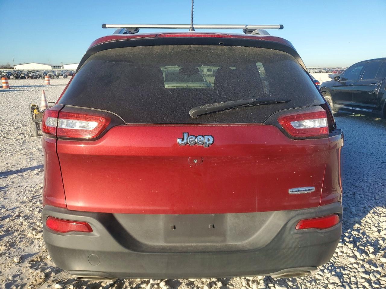 2016 JEEP CHEROKEE LATITUDE photo 6