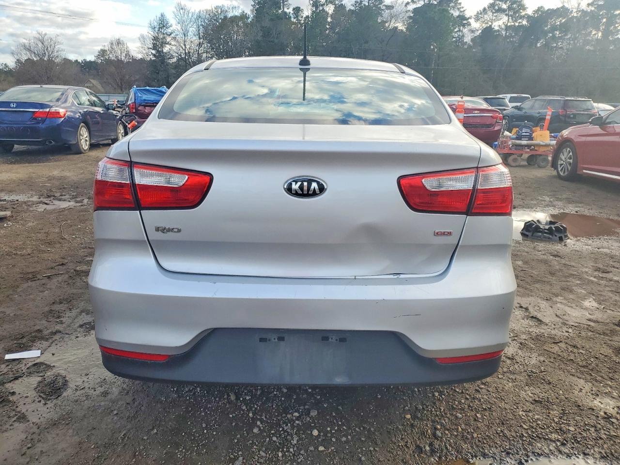 2017 KIA RIO LX photo 6